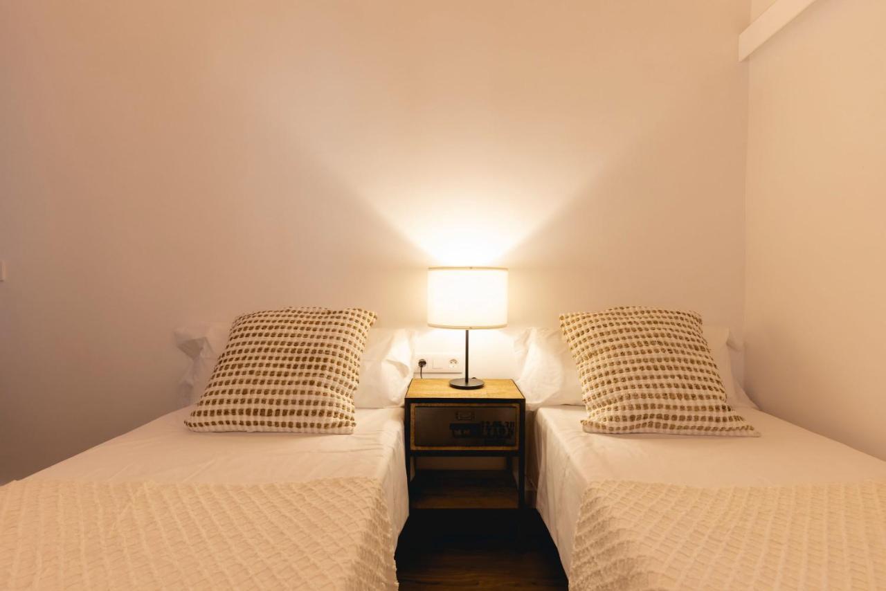 Bravissimo Cort Reial Entresol B Daire Girona Dış mekan fotoğraf